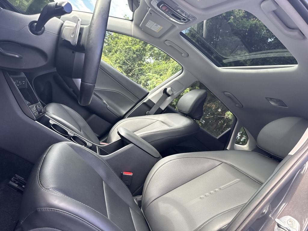 Used 2024 Gray Hyundai Limited image 33