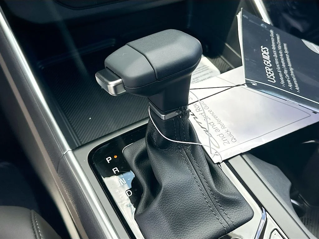 New 2026 Ivory Silver Kia EX image 17