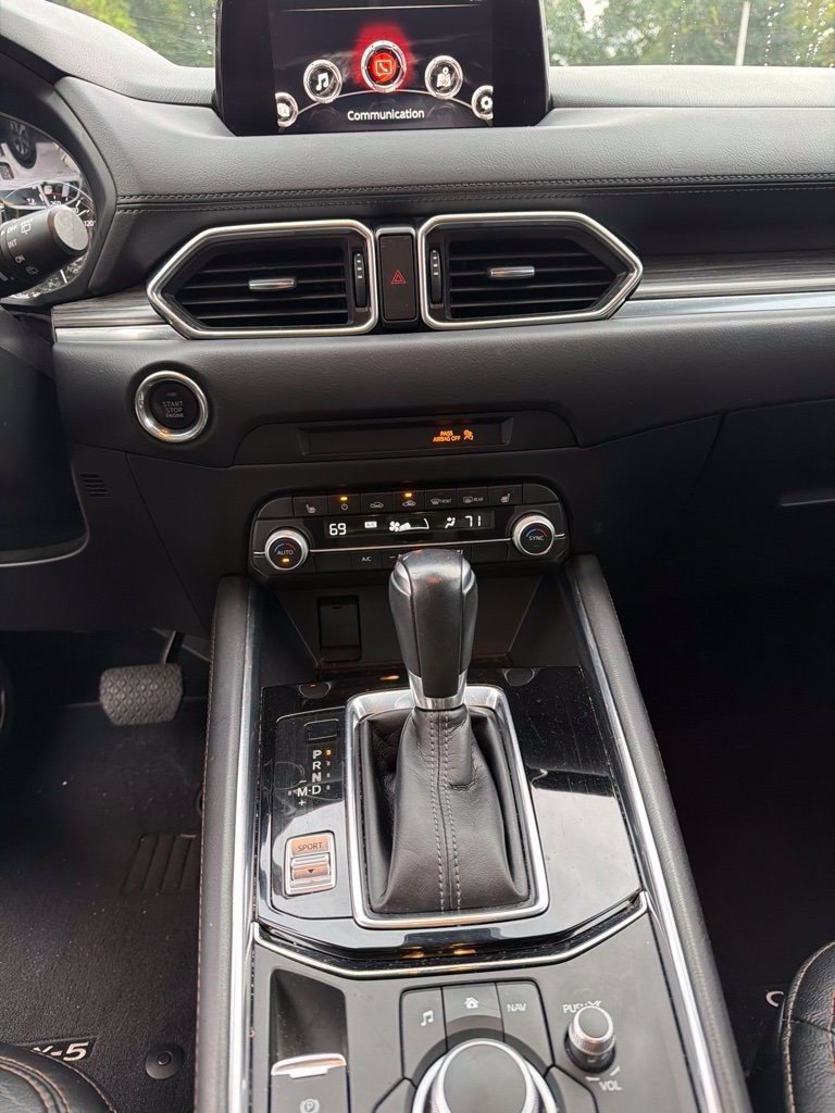 Used 2020 Snowflake White Pearl Mazda Grand Touring image 15
