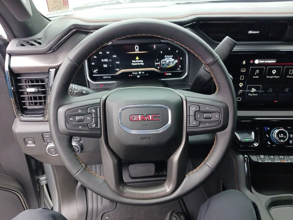 Used 2025 Sterling Metallic GMC AT4 image 17