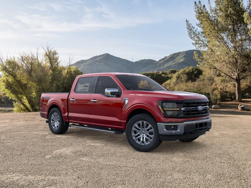 New 2025 Rapid Red Metallic Tinted Clearcoat Ford XLT image 30