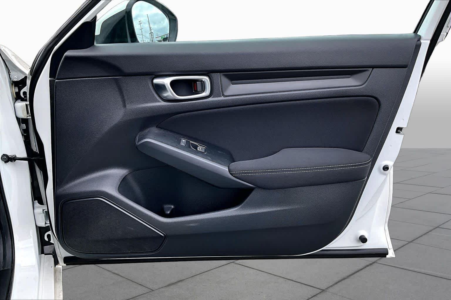 2025 Honda Civic LX - Photo 22