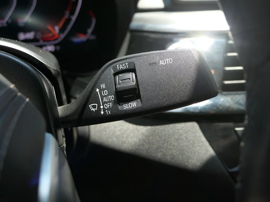 Used 2023 Black BMW 530i image 15