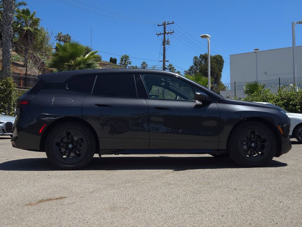 Used 2026 Dark Graphite Metallic BMW xDrive45 image 4