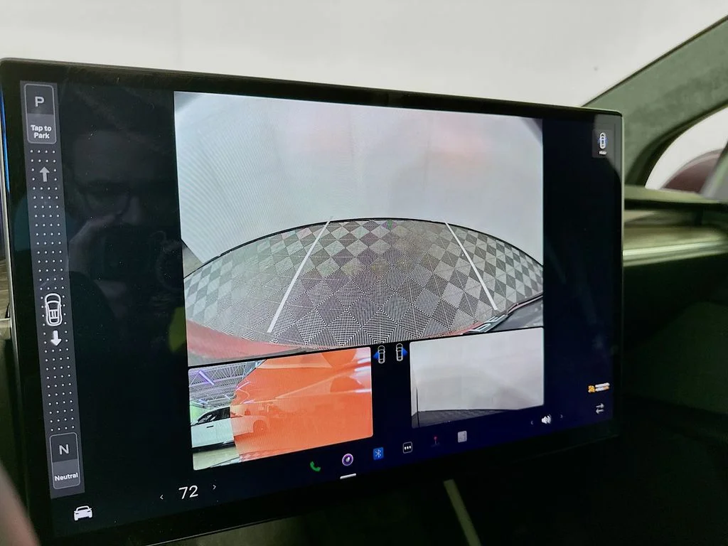 Used 2022 Red Multi-Coat Tesla  image 19