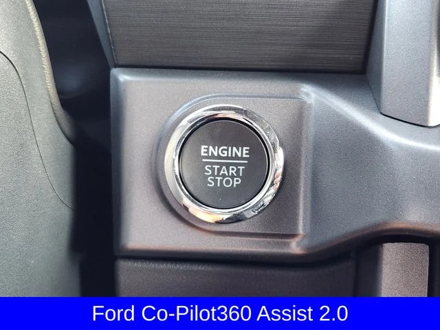 New 2026 Oxford White Ford XLT image 22
