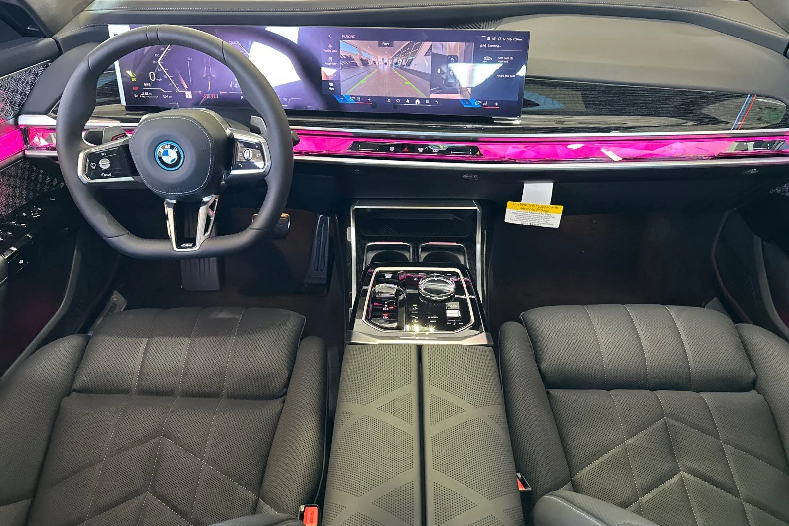 2026 BMW 7 Series 750e - Photo 10