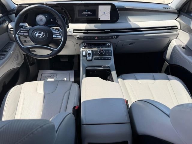 Used 2024 Silver Hyundai SEL image 14