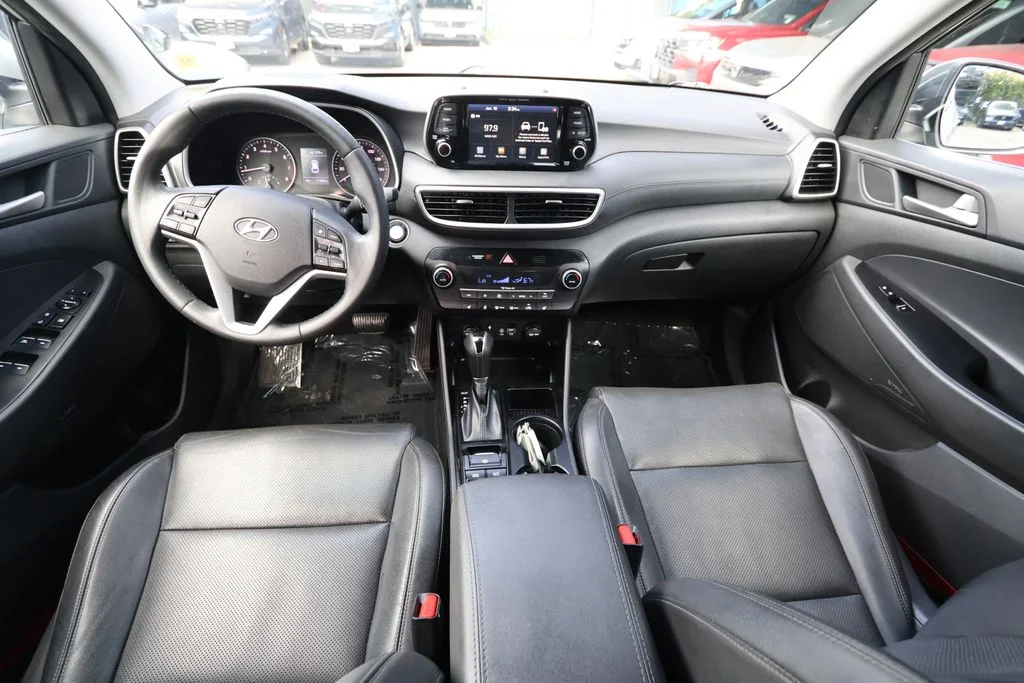 Used 2020 Silver Hyundai Limited image 28