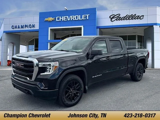 2021 GMC Sierra Base 4WD Crew Cab Short Box's photo
