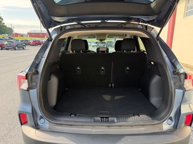 Certified Used 2020 Blue Metallic Ford SE image 20