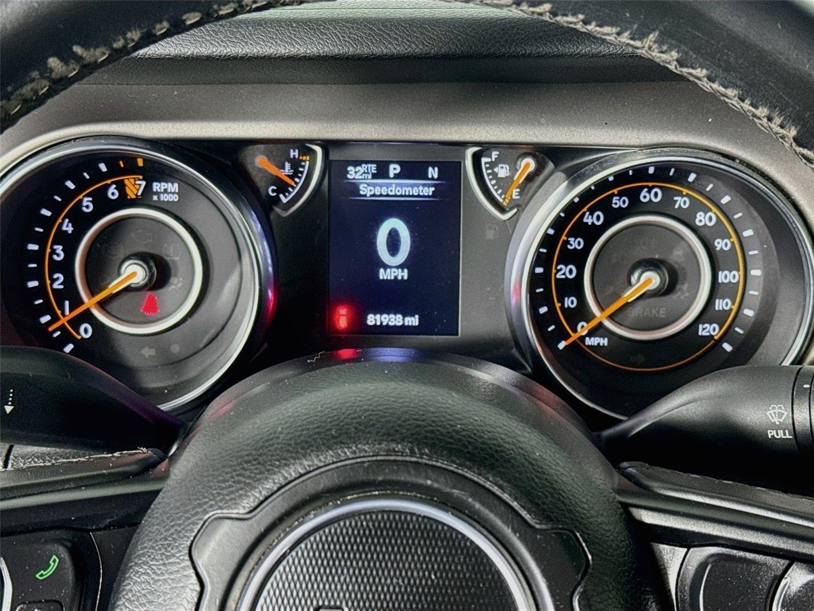Used 2020 Bikini Pearlcoat Jeep Sport S image 13
