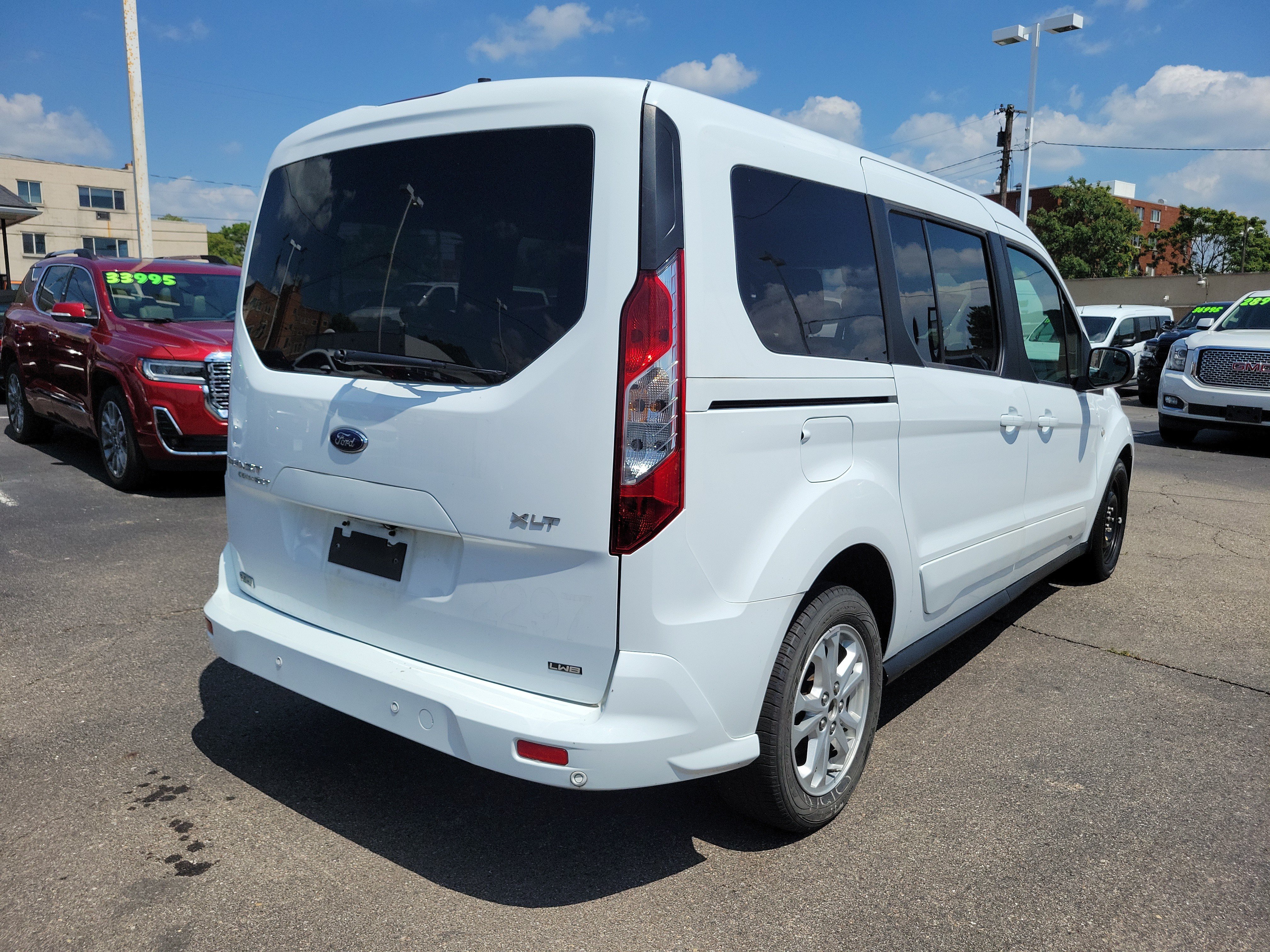 Used 2022  Ford XLT image 4