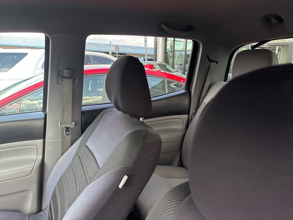 Used 2013 Silver Toyota Base image 24