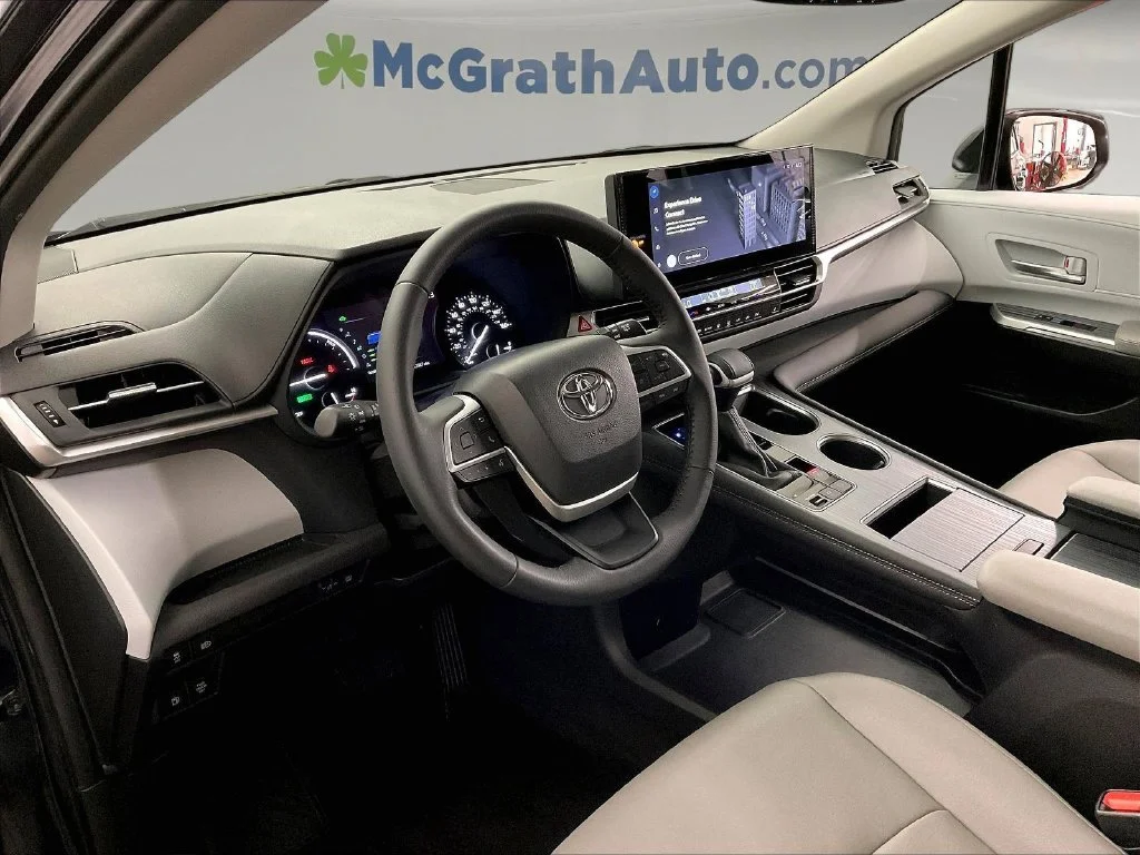 Used 2025 Blue Toyota XLE image 17