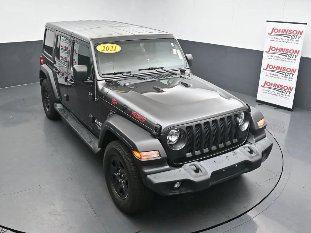 Used 2021 Gray Jeep Unlimited Sport image 21