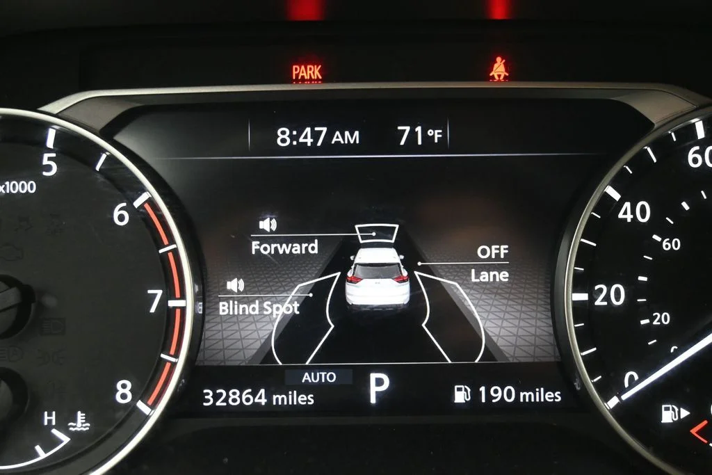 Used 2024 Gray Nissan SV image 14