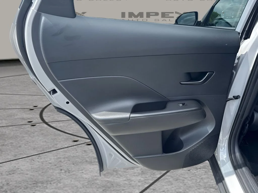 Used 2025 Gray Hyundai SEL image 22