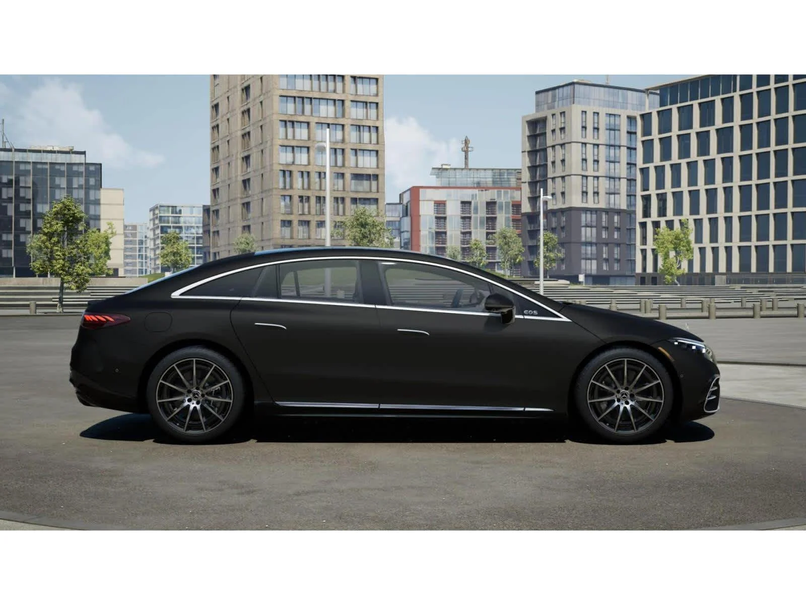 Used 2026 MANUFAKTUR Signature Night Black Magno Mercedes-Benz EQS 580 image 2