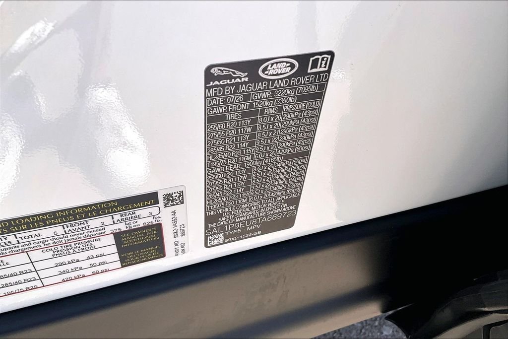 New 2026  Land Rover SE image 13
