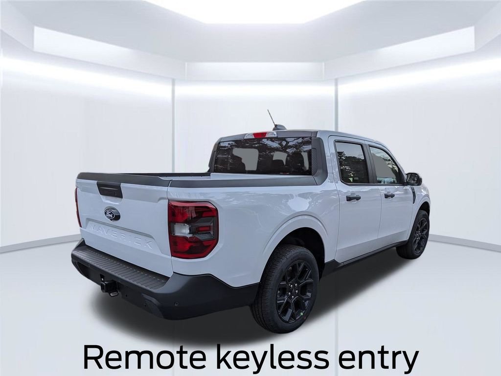 New 2026 Oxford White Ford XLT image 8