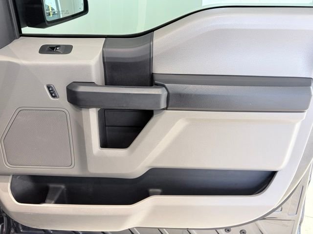 Used 2017 Gray Ford XL image 10