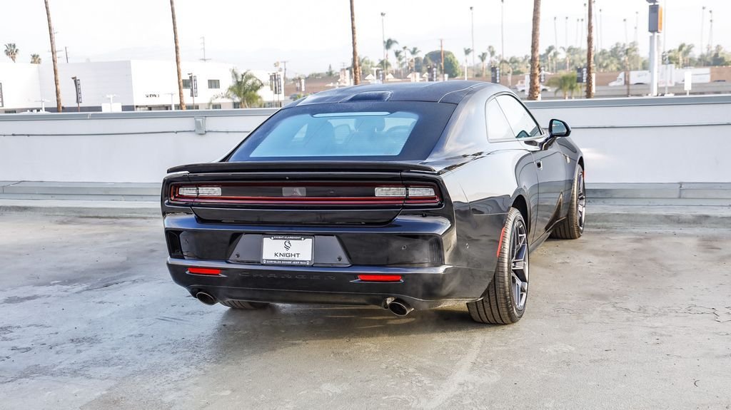 New 2026 Diamond Black Dodge Scat Pack image 9
