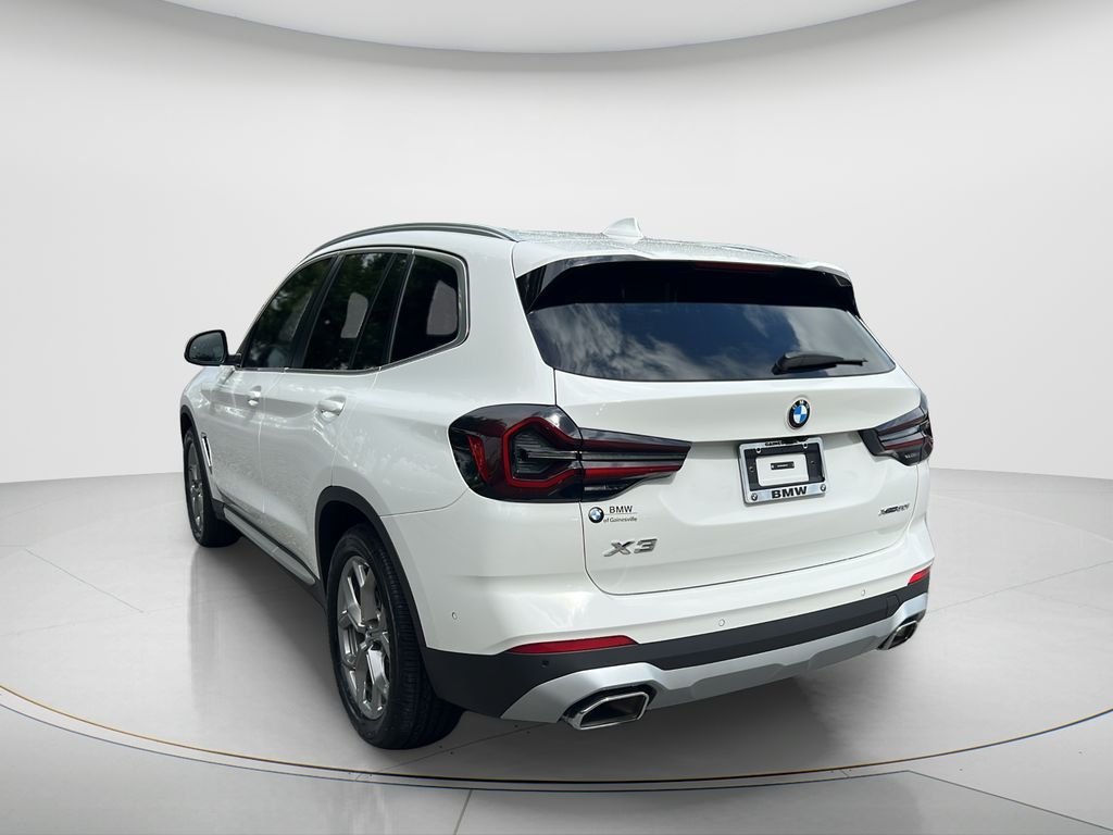Used 2024 White BMW xDrive30i image 7