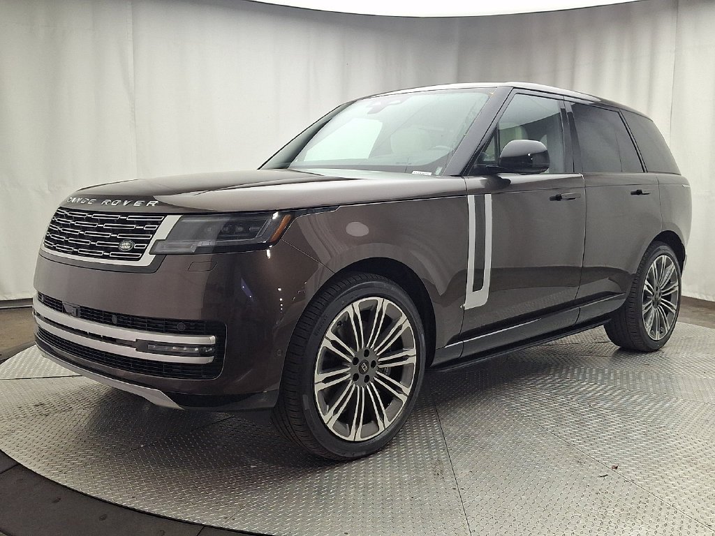 New 2027 Tourmaline Brown in Gloss finish Land Rover Autobiography image 1