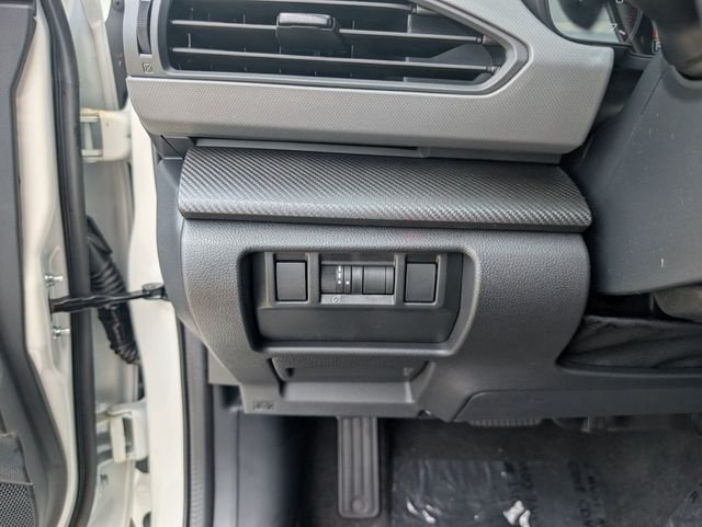 New 2026 CRYSTAL WHITE PEARL Subaru Limited image 8