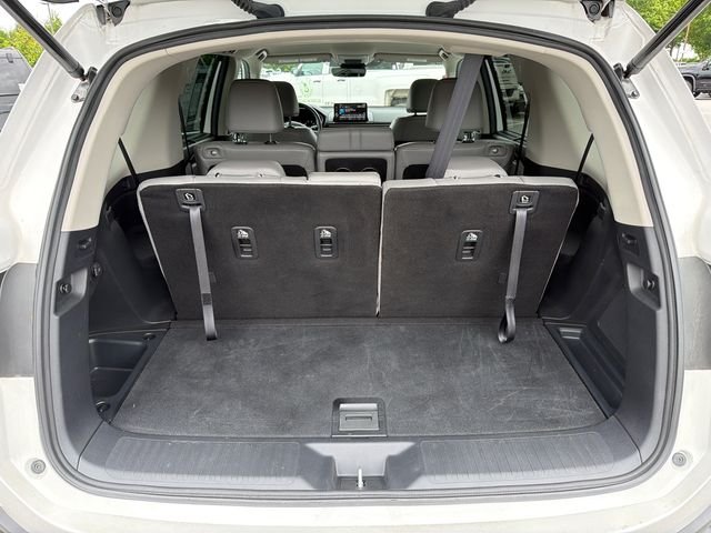 Used 2025 White Honda EX-L image 18