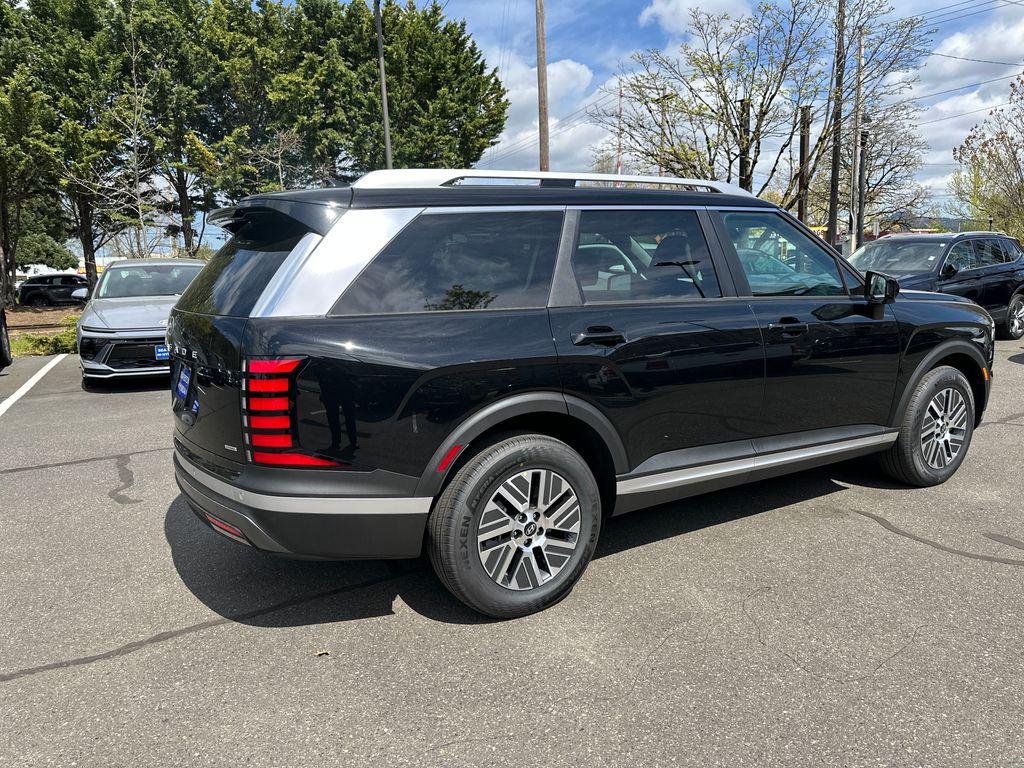 New 2026 Black Hyundai SEL 7P image 6