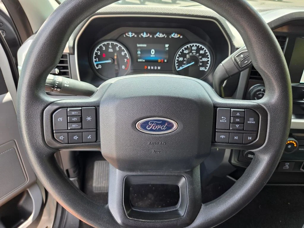 Used 2022 White Ford XLT image 30