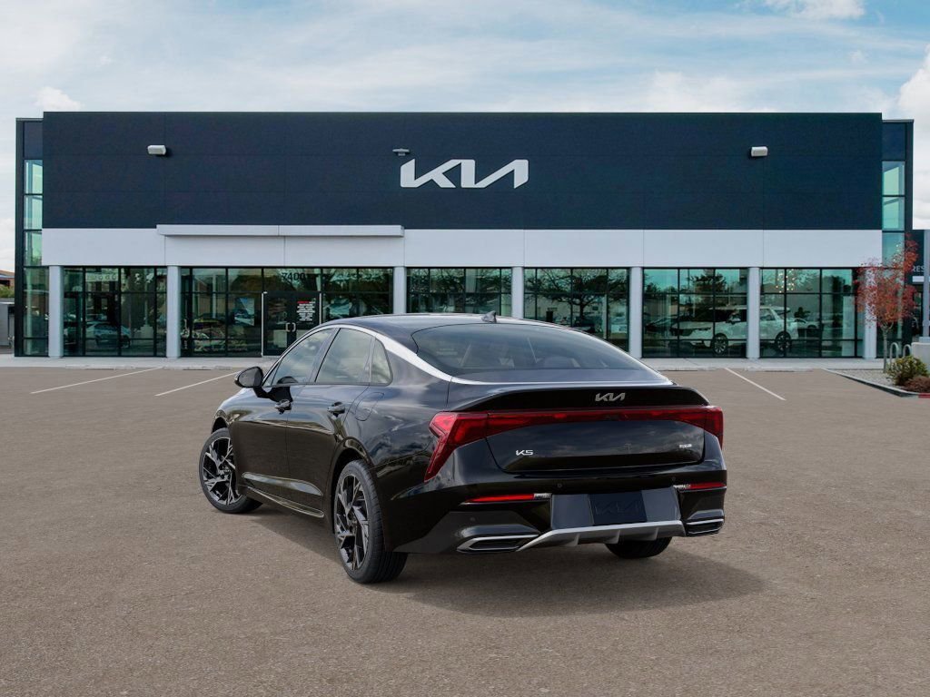 2025 Kia K5 GT-Line - Photo 4