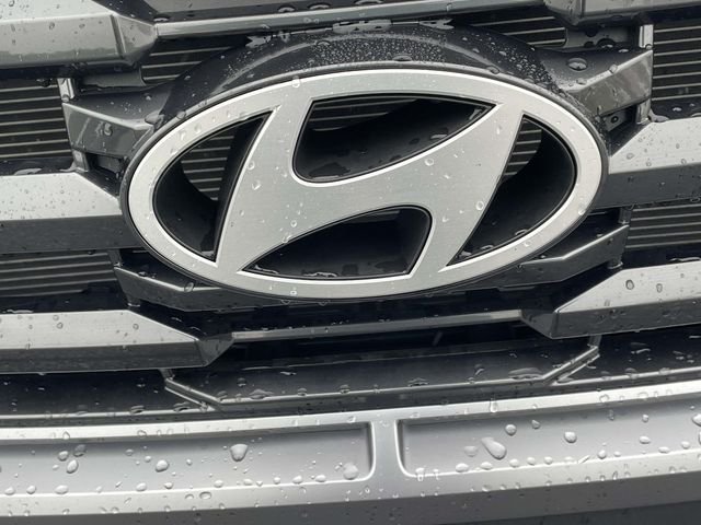Used 2026 Green Hyundai SEL Premium image 4