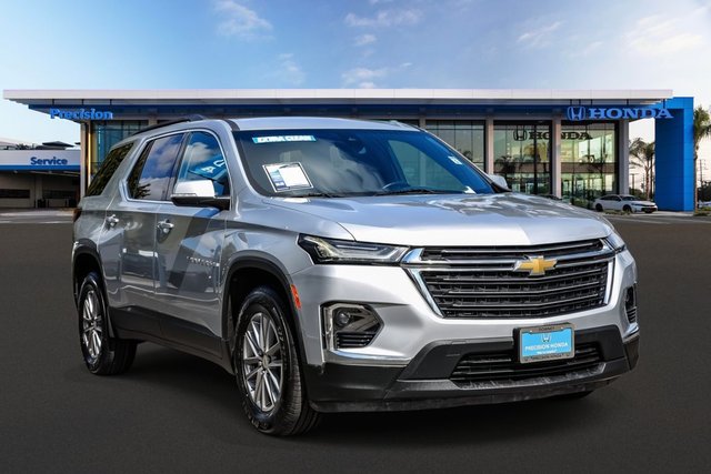 2022 Chevrolet Traverse LT