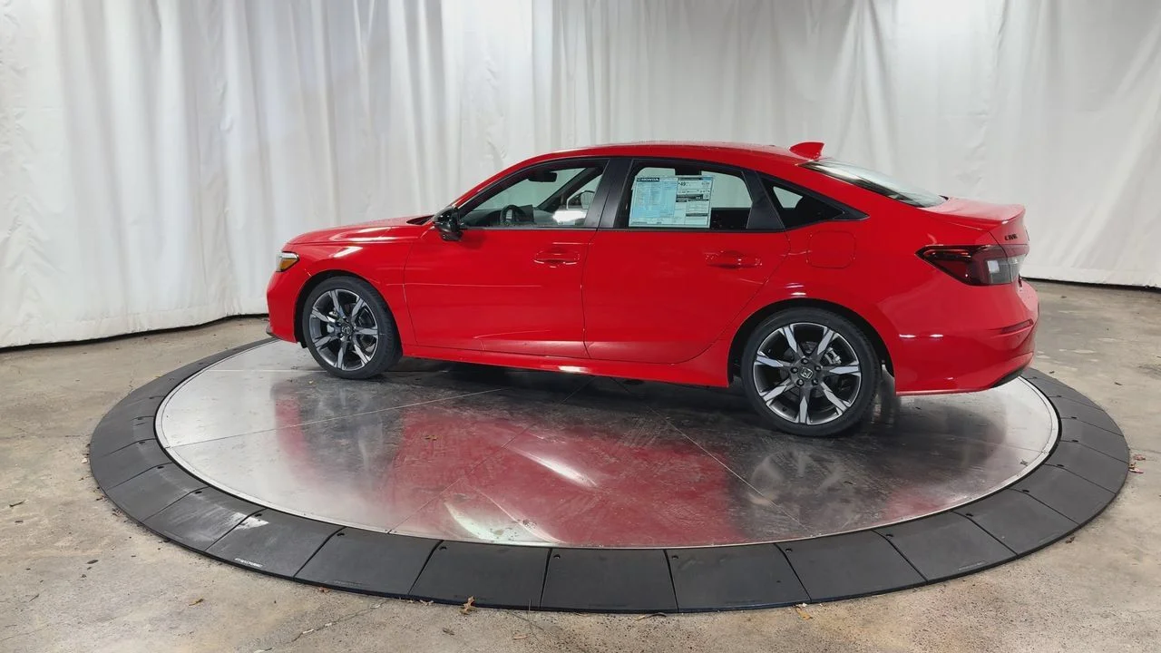 New 2026 Rallye Red Honda Sport Touring image 9