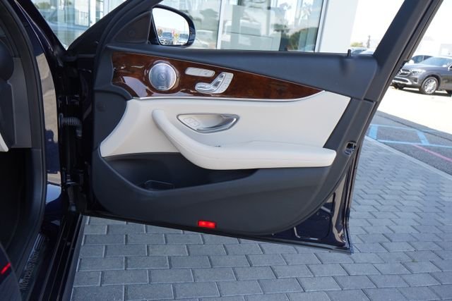 Used 2019 Blue Mercedes-Benz E 300 image 15