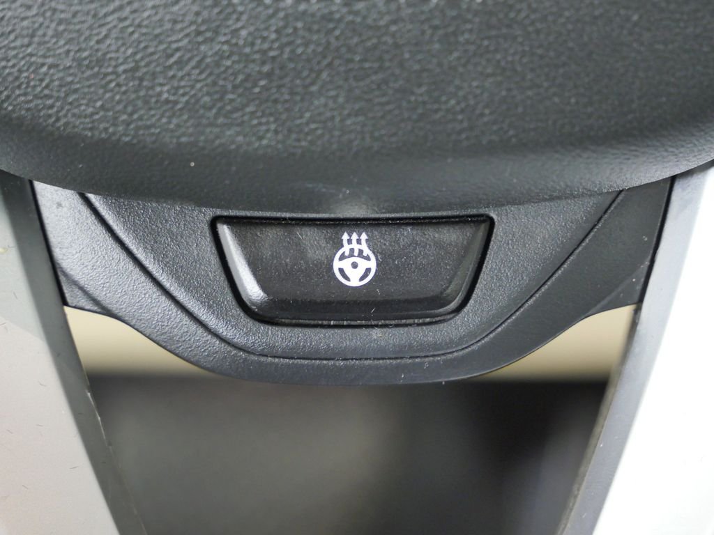 Used 2021 Alpine White BMW xDrive30i image 43