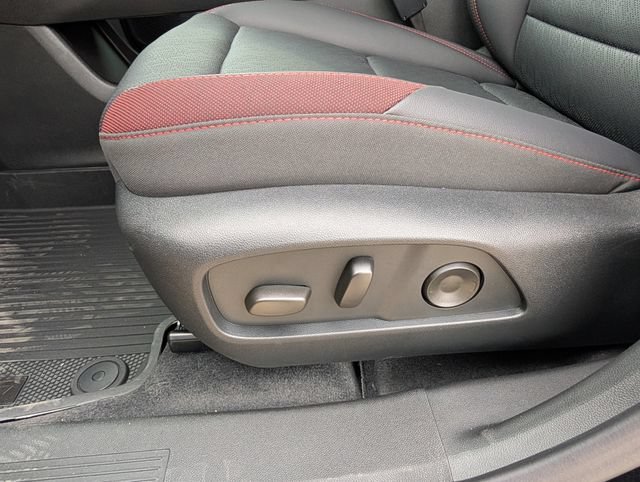 2027 Chevrolet Equinox RS - Photo 11