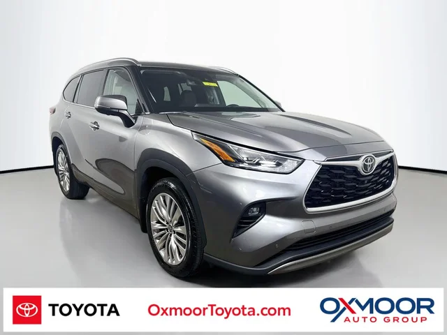 2025 Toyota Highlander Platinum