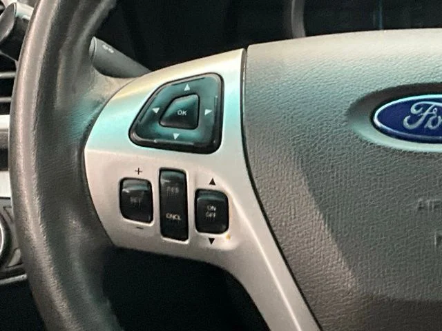 Used 2015 Silver Ford XLT image 17