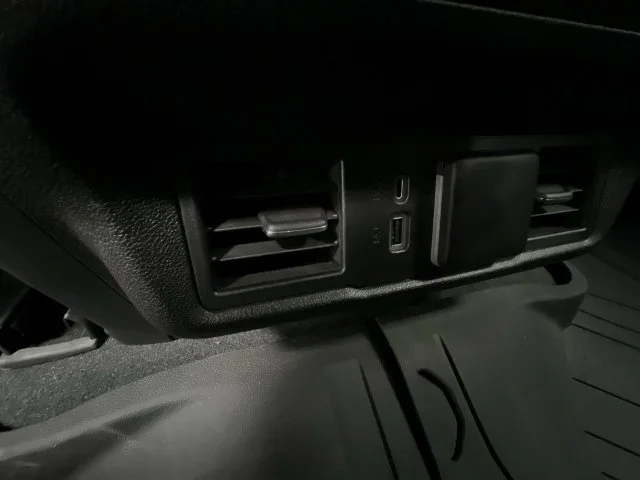 2022 Chevrolet Silverado 1500 LT - Photo 21