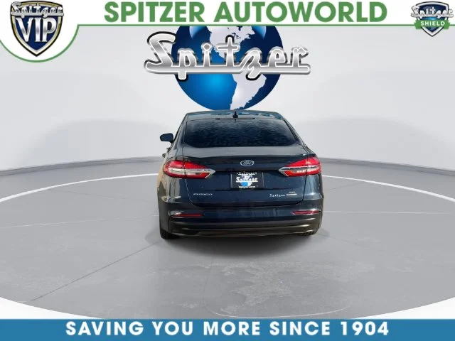 Used 2020 Blue Ford SE image 13