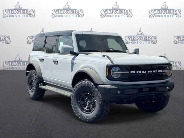 New 2026 Avalanche Gray Ford Outer Banks® image 1