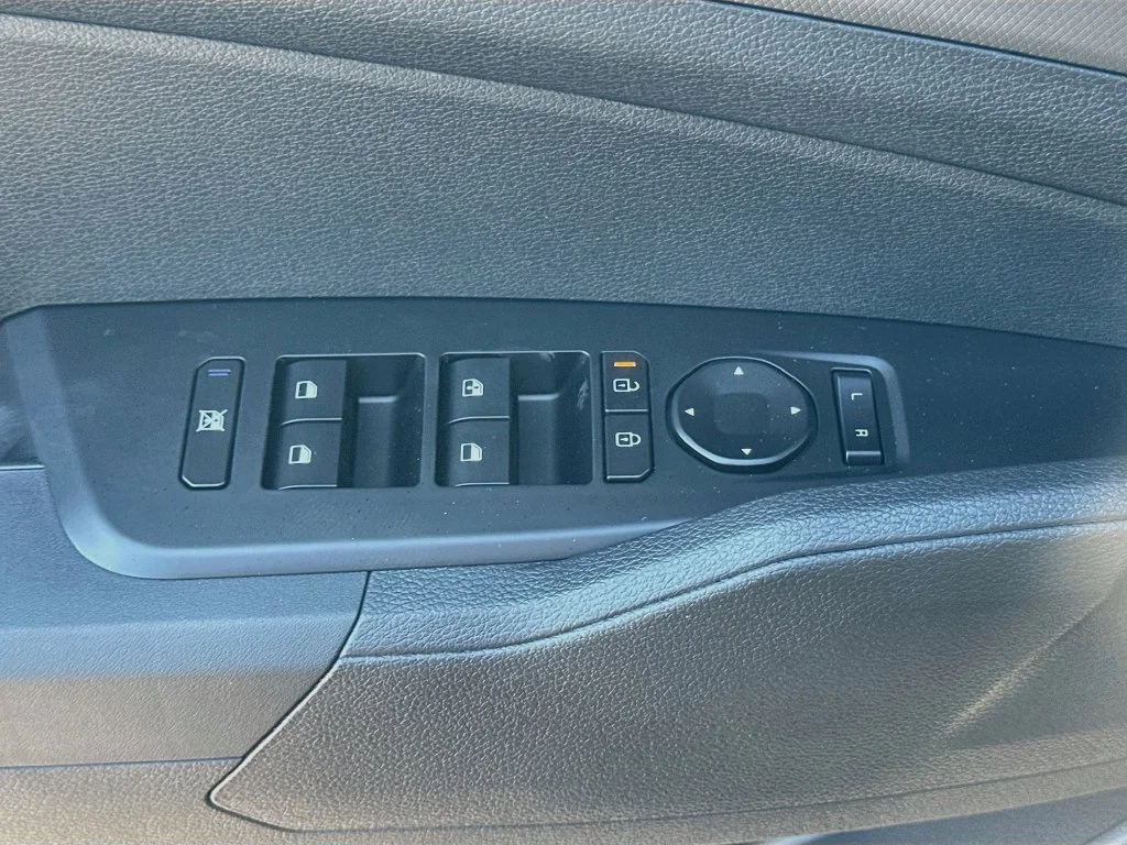 New 2027 Vesta Blue Kia S image 17