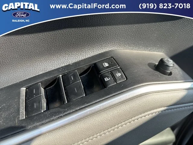 Used 2023 Silver Toyota LE image 21
