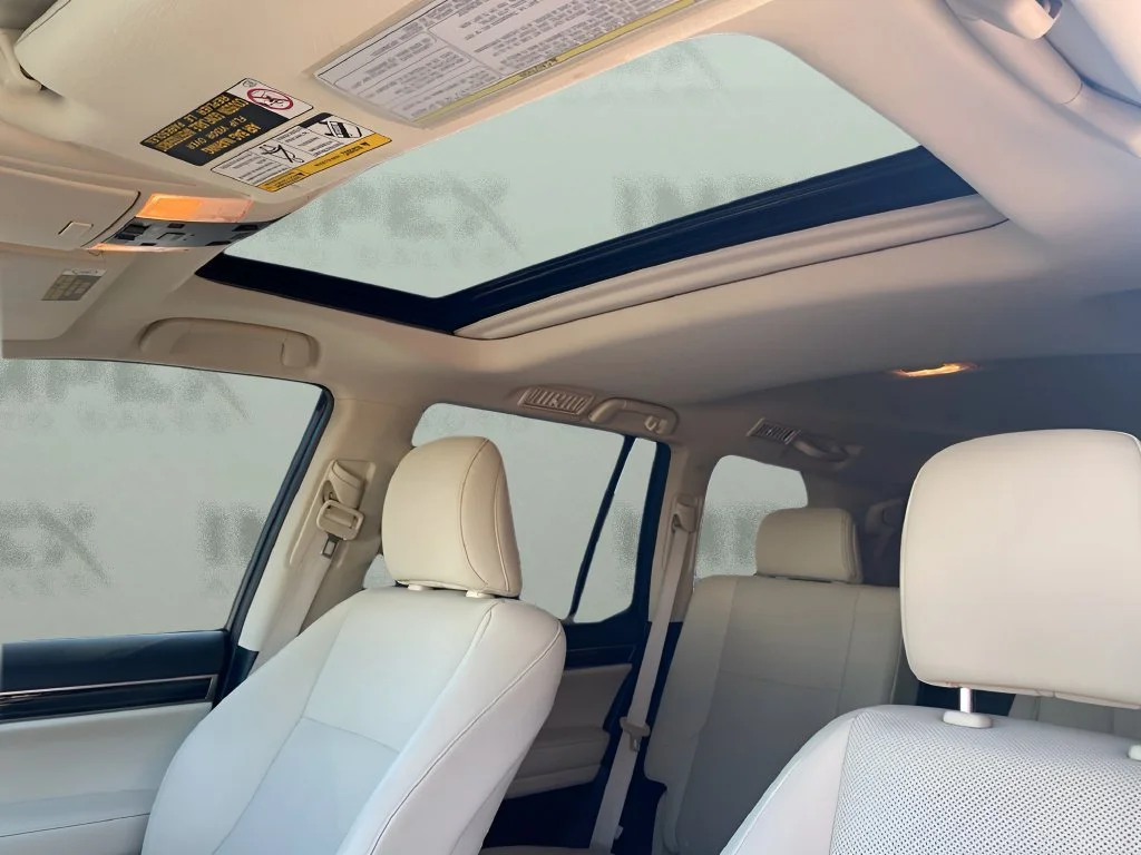Used 2021  Lexus GX 460 Premium image 13