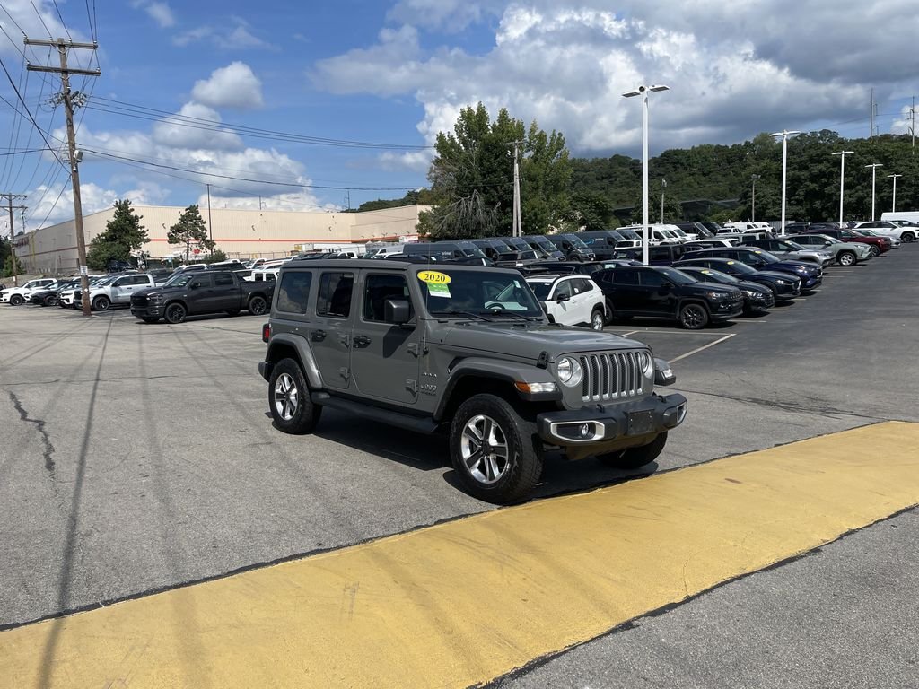Used 2020 Gray Jeep Unlimited Sahara image 2
