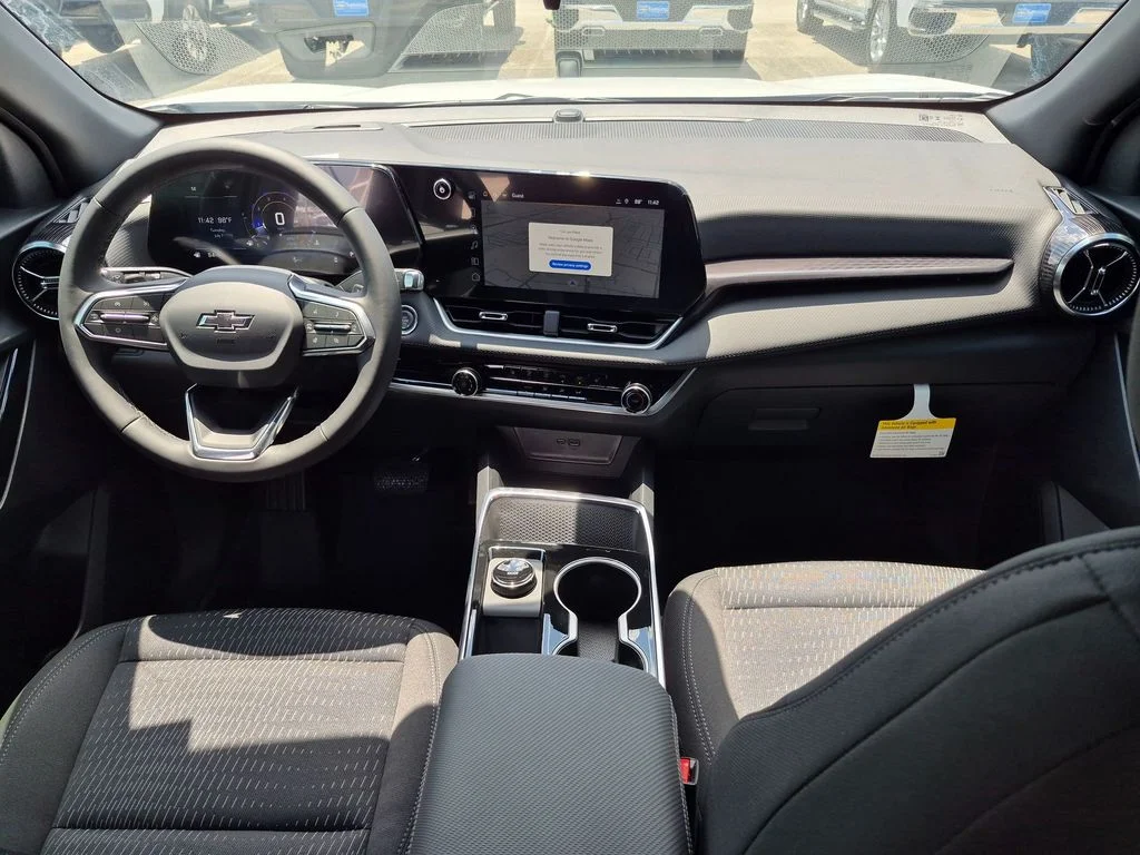 2026 Chevrolet Equinox LT - Photo 24